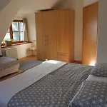 Schnuck - Das Rote Holiday home *