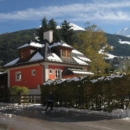 Schnuck - Das Rote Holiday home Bad Gastein